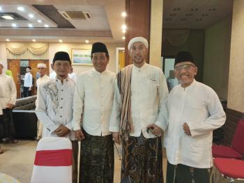 Ketua DPD LDII Gresik Hadiri Gresik Bersholawat Bersama Habib Ali dan KH Anwar Zahid